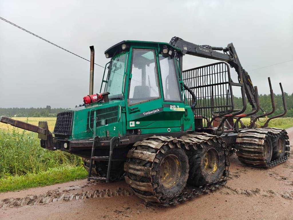 Timberjack 810 B - حافلة الغابات: صورة 1 Timberjack 810 B - حافلة الغابات: صورة 1