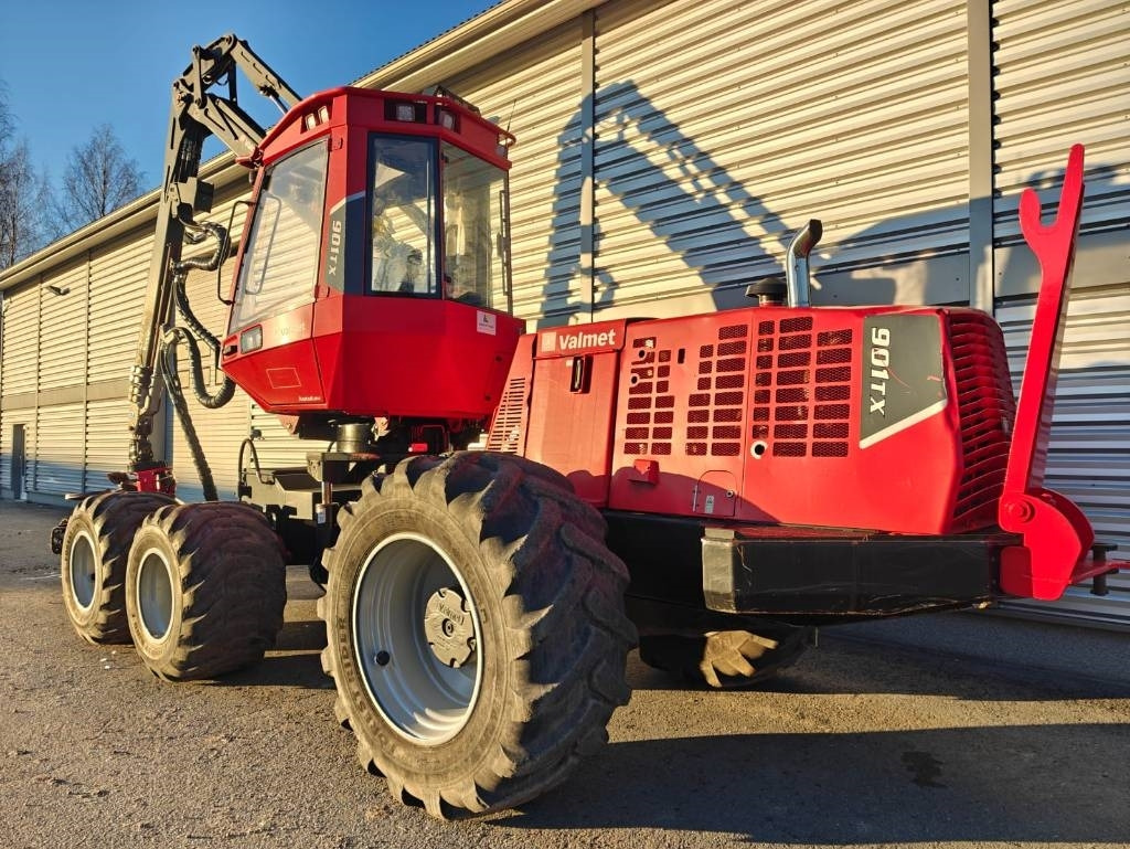 Valmet 901TX - حصادة الأخشاب: صورة 2 Valmet 901TX - حصادة الأخشاب: صورة 2