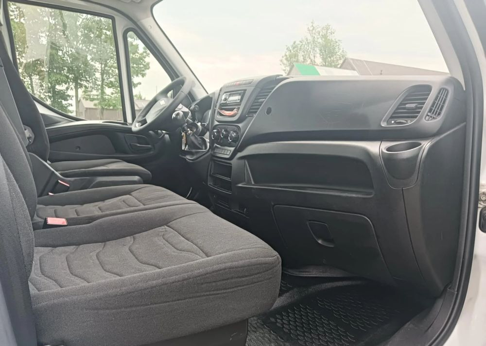 Iveco 35C13, 35C12, 35C14, 35C15 - قلاب صغير: صورة 4 Iveco 35C13, 35C12, 35C14, 35C15 - قلاب صغير: صورة 4