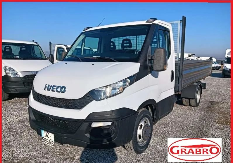 Iveco 35C13, 35C12, 35C14, 35C15 - قلاب صغير: صورة 3 Iveco 35C13, 35C12, 35C14, 35C15 - قلاب صغير: صورة 3