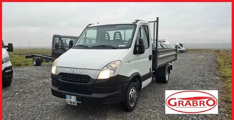 Iveco DAILY 35C13, 35C12, 35C15 - قلاب صغير: صورة 1 Iveco DAILY 35C13, 35C12, 35C15 - قلاب صغير: صورة 1