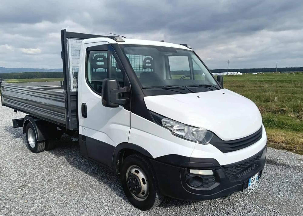 Iveco DAILY 35C14, 35C13, 35C12, 35C15 - قلاب صغير: صورة 2 Iveco DAILY 35C14, 35C13, 35C12, 35C15 - قلاب صغير: صورة 2