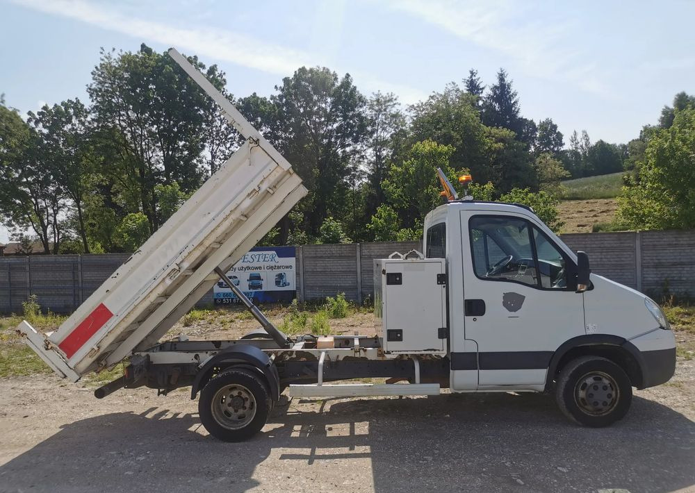 Iveco Daily 35C11 Kiper wywrotka Hak Bliźniak sprowadzony - قلاب صغير: صورة 3 Iveco Daily 35C11 Kiper wywrotka Hak Bliźniak sprowadzony - قلاب صغير: صورة 3