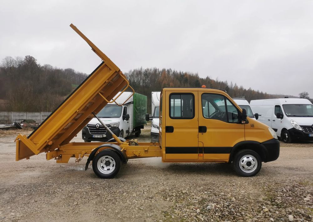 Iveco Daily 35C12 Brygadówka wywrotka Dubel hak kiper doka 35C13 - قلاب صغير: صورة 4 Iveco Daily 35C12 Brygadówka wywrotka Dubel hak kiper doka 35C13 - قلاب صغير: صورة 4