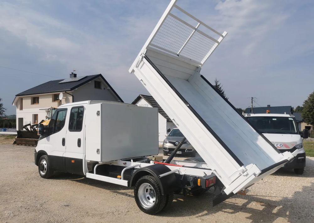 Iveco Daily 35C13 Brygadówka Klima 35-130 wywrotka kiper doka Dubel - قلاب صغير: صورة 5 Iveco Daily 35C13 Brygadówka Klima 35-130 wywrotka kiper doka Dubel - قلاب صغير: صورة 5