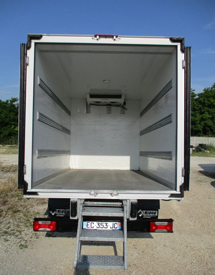 شاحنة مُبرّدة للتوصيل Iveco Daily 35C13 chłodnia Mroźnia na bliźniaku 35-130 Thermo King agregat: صورة 8