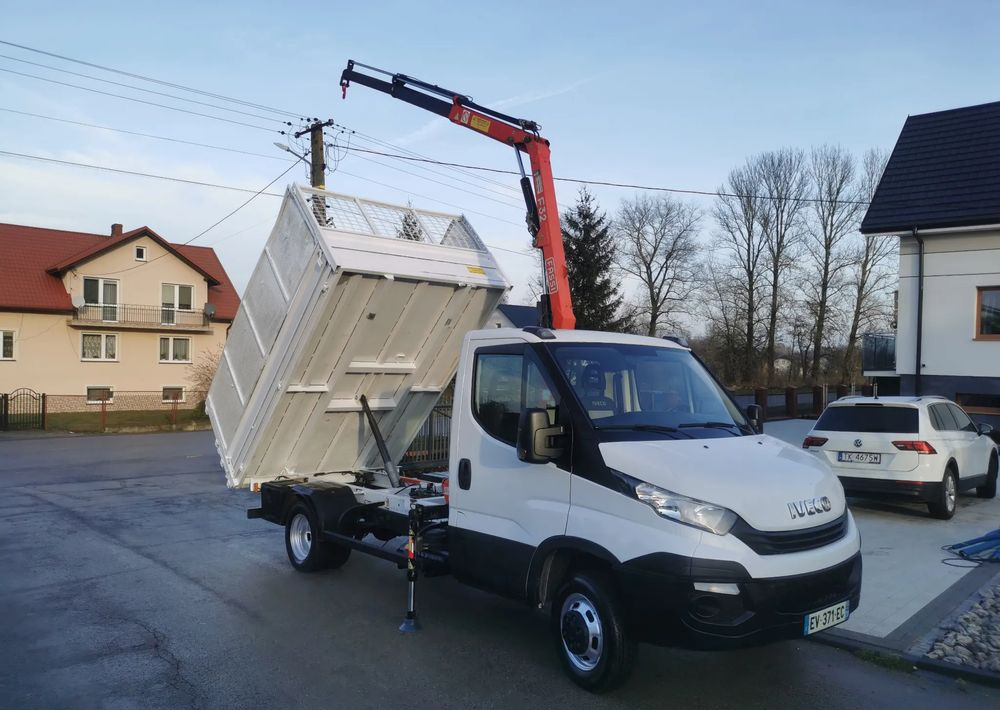 Iveco Daily 35C15 Kiper HDS dzwig 3.0-150KM wywrotka Hak - قلاب صغير: صورة 2 Iveco Daily 35C15 Kiper HDS dzwig 3.0-150KM wywrotka Hak - قلاب صغير: صورة 2