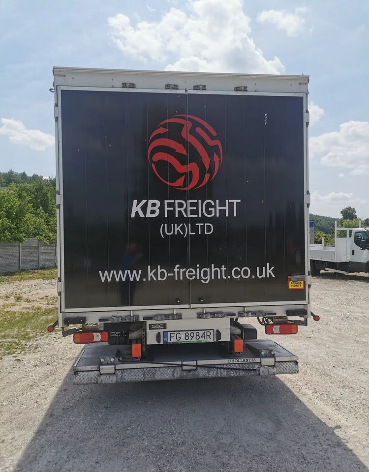 Iveco Daily 72-180 na Gwarancji Burtofirana15pal Dach suwany Winda 1.5T Pneumatyka 70C18 automat Hi-Matic - شاحنة ستارة جانبية: صورة 4 Iveco Daily 72-180 na Gwarancji Burtofirana15pal Dach suwany Winda 1.5T Pneumatyka 70C18 automat Hi-Matic - شاحنة ستارة جانبية: صورة 4