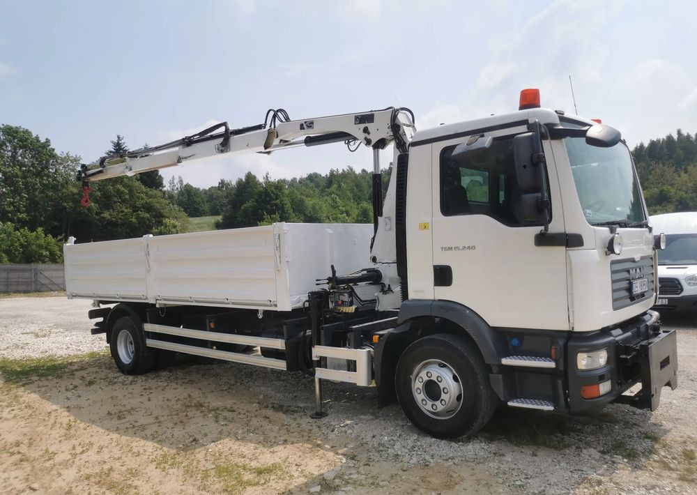 MAN TGM 15.240 Żuraw HDS HIAB + kiper wywrotka + Płyta czołowa Mały przebieg Klima - شاحنة قلاب: صورة 4 MAN TGM 15.240 Żuraw HDS HIAB + kiper wywrotka + Płyta czołowa Mały przebieg Klima - شاحنة قلاب: صورة 4
