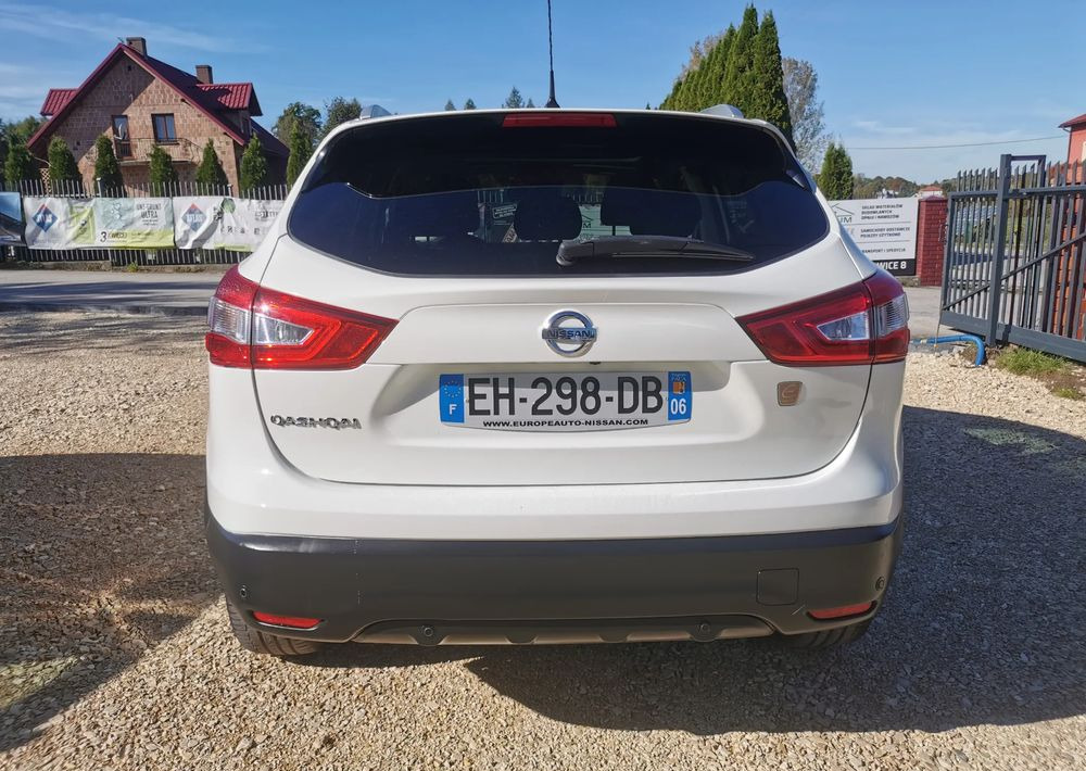 Nissan Qashqai 1.2 DIG-T N-Connecta EU6 - سيارة دفع رباعي: صورة 5 Nissan Qashqai 1.2 DIG-T N-Connecta EU6 - سيارة دفع رباعي: صورة 5