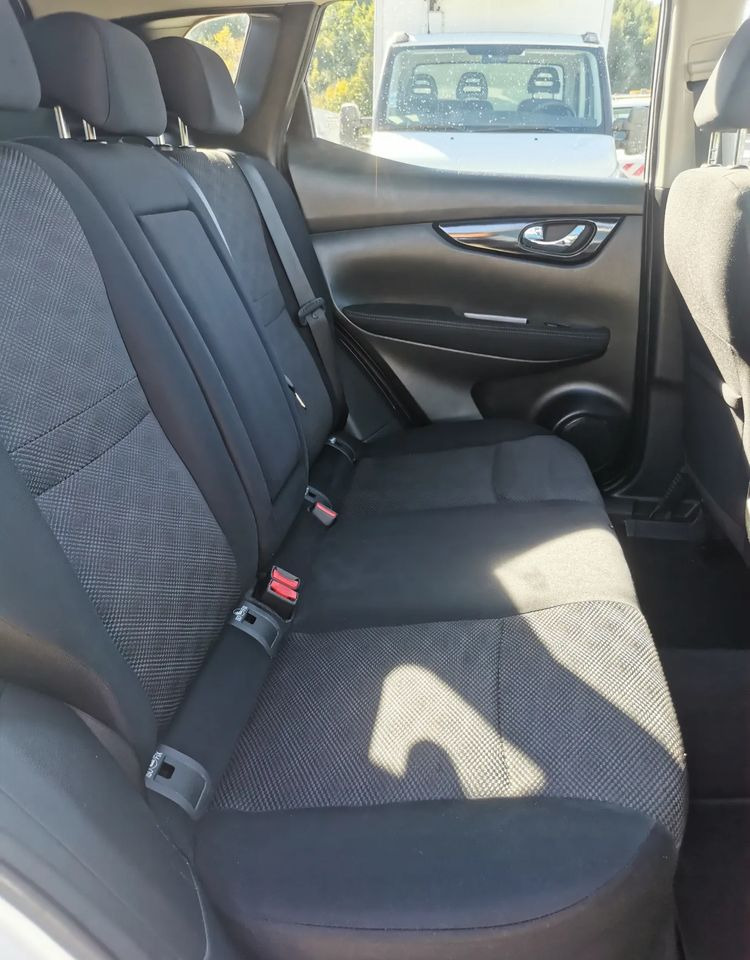 سيارة دفع رباعي Nissan Qashqai 1.2 DIG-T N-Connecta EU6: صورة 10
