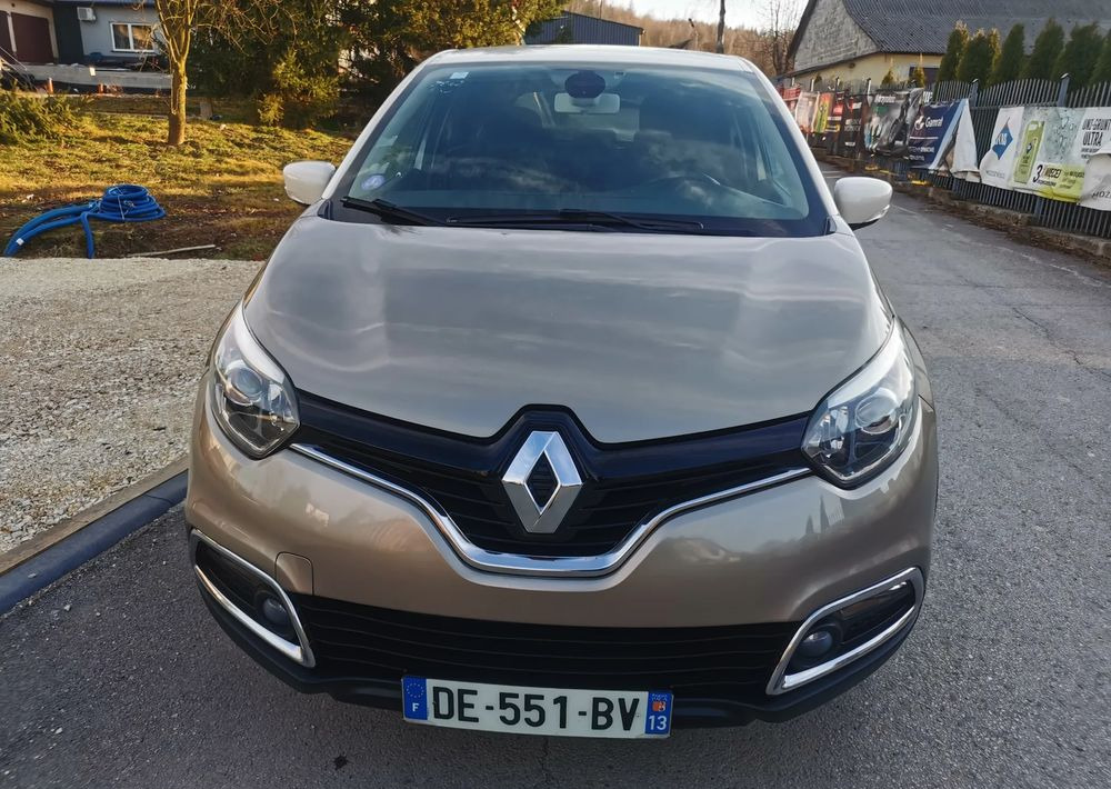 Renault Captur 0.9 Energy TCe Intens - سيارة دفع رباعي: صورة 2 Renault Captur 0.9 Energy TCe Intens - سيارة دفع رباعي: صورة 2