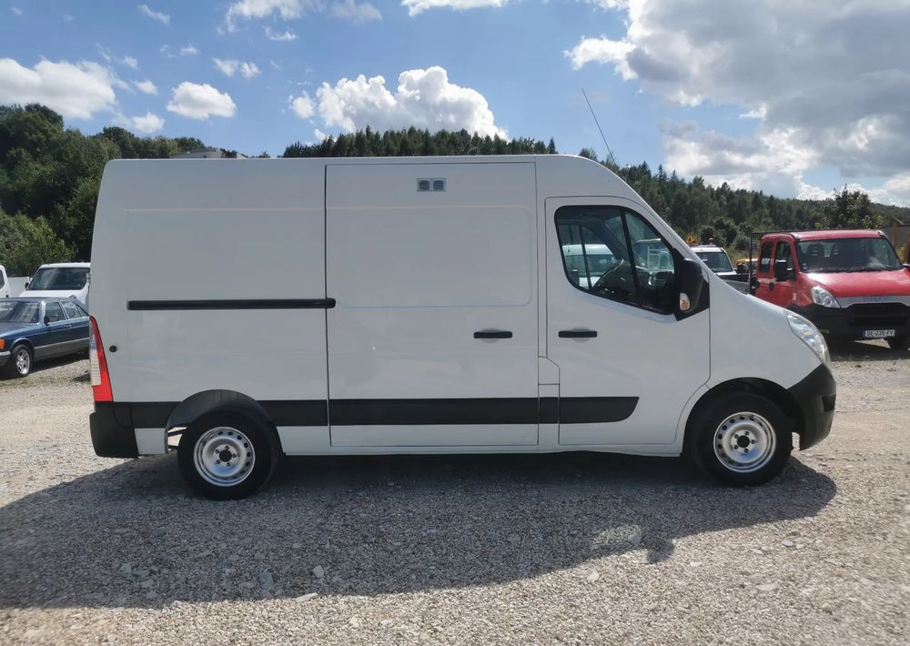 Renault Master L2H2 ładny 2.3dCi-135KM 6-biegów Kamera cofania Klimatyzacja - فان: صورة 4 Renault Master L2H2 ładny 2.3dCi-135KM 6-biegów Kamera cofania Klimatyzacja - فان: صورة 4