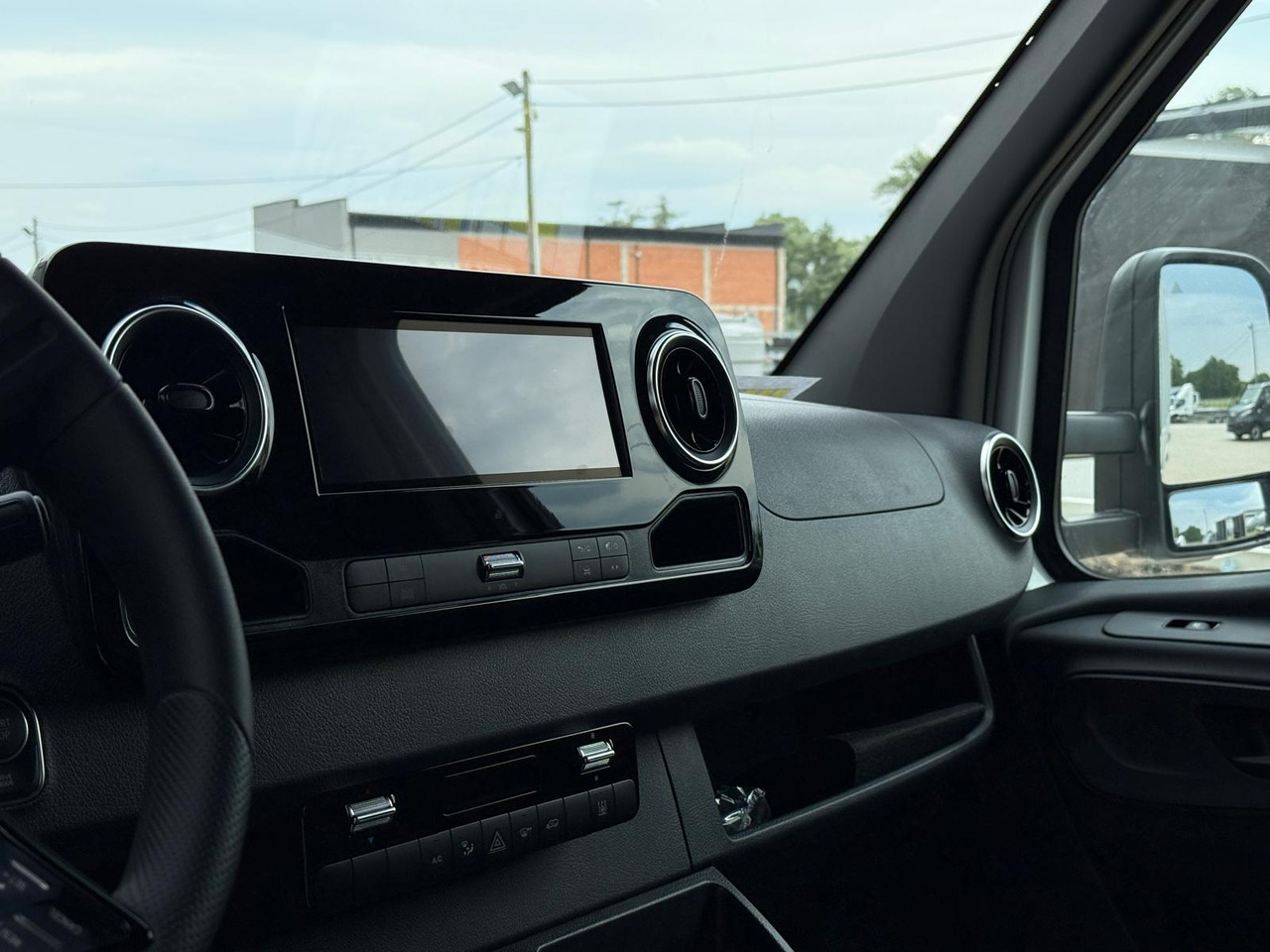 جديدة شاحنة مفتوحة, فان كهربائية Mercedes eSprinter: صورة 8 جديدة شاحنة مفتوحة, فان كهربائية Mercedes eSprinter: صورة 8