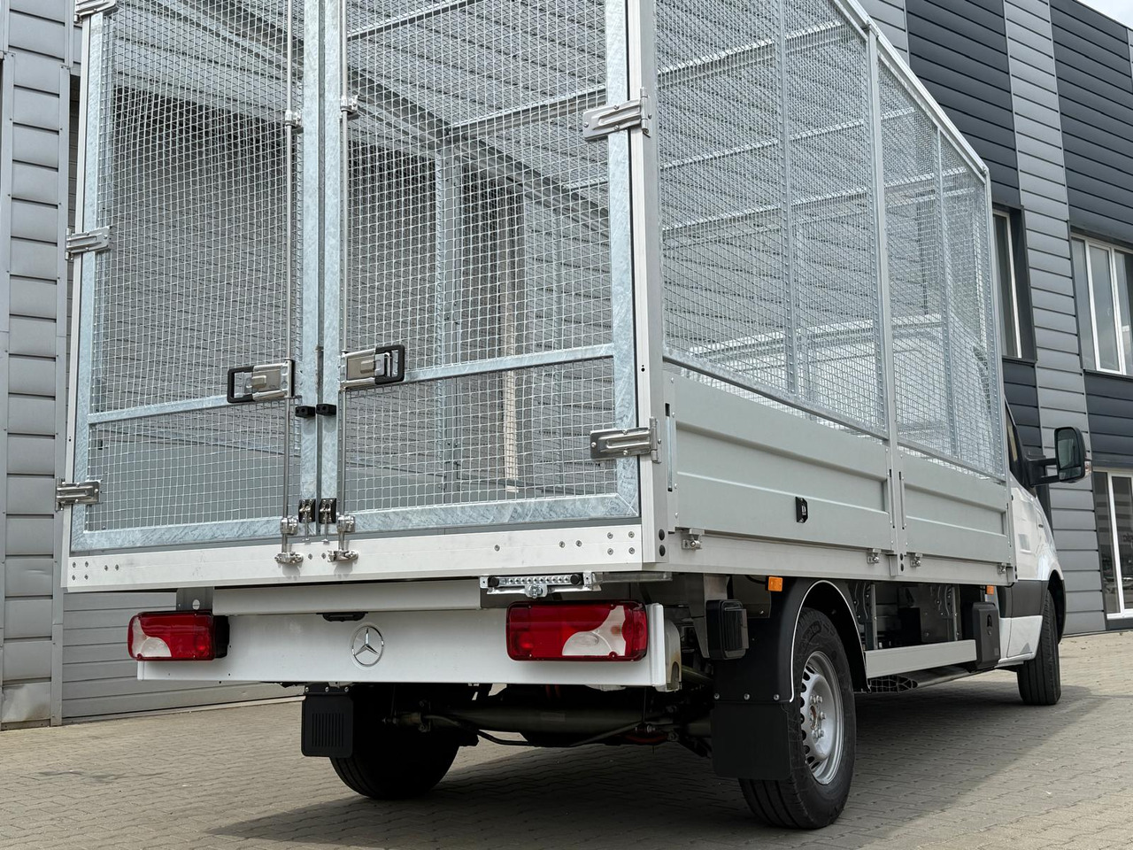 جديدة شاحنة مفتوحة, فان كهربائية Mercedes eSprinter: صورة 6 جديدة شاحنة مفتوحة, فان كهربائية Mercedes eSprinter: صورة 6