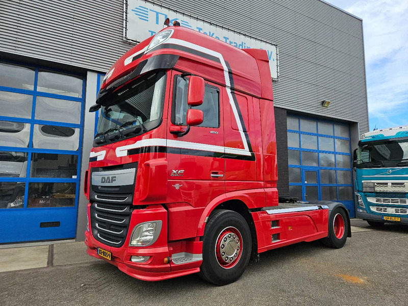 DAF XF 460 SSC Nieuwe APK/TÜV - وحدة جر: صورة 1 DAF XF 460 SSC Nieuwe APK/TÜV - وحدة جر: صورة 1