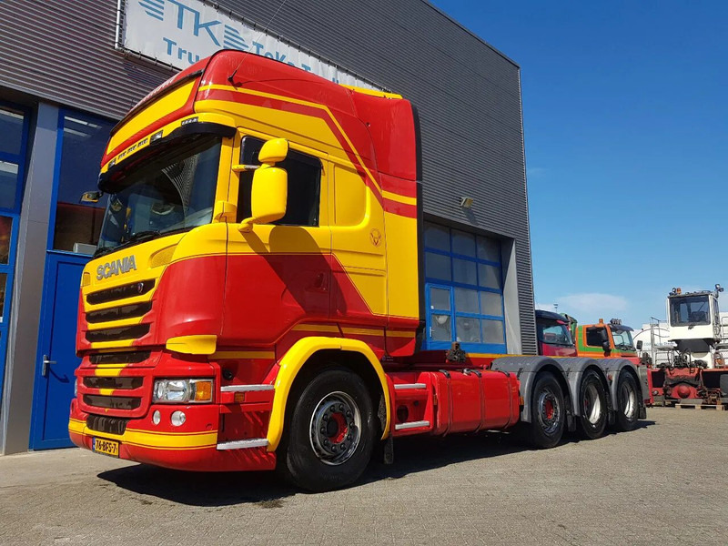 Scania R450 8x2 Topline ADR EX/II, EX/III, FL en AT SCR only - شاحنات الحاويات / جسم علوي قابل للتغيير شاحنة: صورة 2 Scania R450 8x2 Topline ADR EX/II, EX/III, FL en AT SCR only - شاحنات الحاويات / جسم علوي قابل للتغيير شاحنة: صورة 2