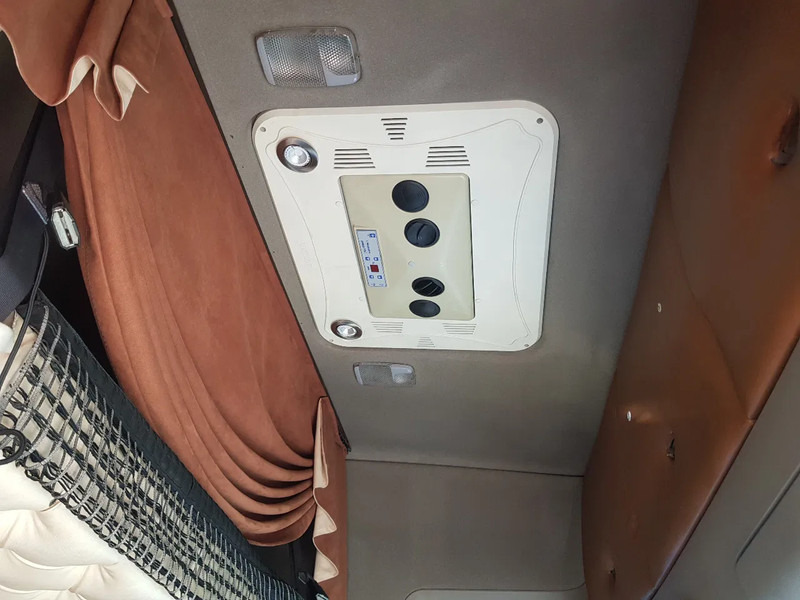 وحدة جر Scania R500 V8 Showtruck Open uitlaat Standairco Retarder: صورة 14 وحدة جر Scania R500 V8 Showtruck Open uitlaat Standairco Retarder: صورة 14