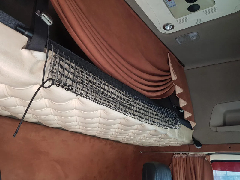 وحدة جر Scania R500 V8 Showtruck Open uitlaat Standairco Retarder: صورة 13 وحدة جر Scania R500 V8 Showtruck Open uitlaat Standairco Retarder: صورة 13