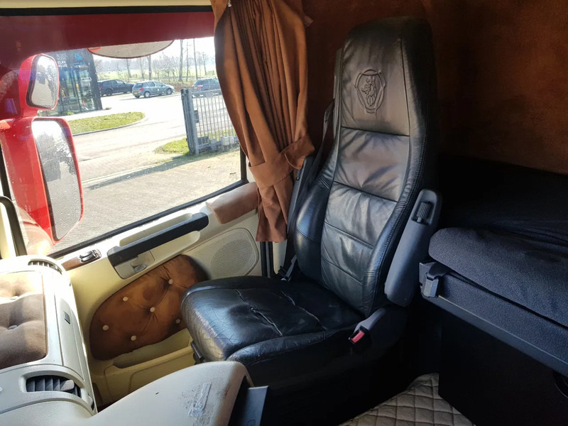 وحدة جر Scania R500 V8 Showtruck Open uitlaat Standairco Retarder: صورة 15 وحدة جر Scania R500 V8 Showtruck Open uitlaat Standairco Retarder: صورة 15