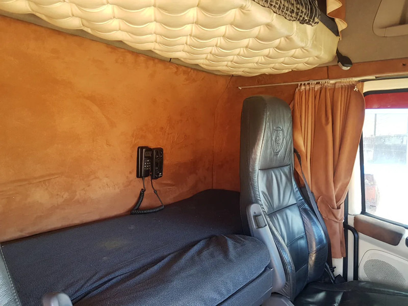 وحدة جر Scania R500 V8 Showtruck Open uitlaat Standairco Retarder: صورة 12 وحدة جر Scania R500 V8 Showtruck Open uitlaat Standairco Retarder: صورة 12