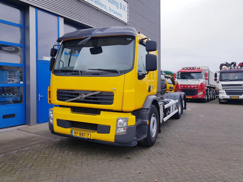 Volvo FE 300 EEV 6X2 Retarder 258.000 KM TÜV - شاحنة هيكل كابينة: صورة 2 Volvo FE 300 EEV 6X2 Retarder 258.000 KM TÜV - شاحنة هيكل كابينة: صورة 2