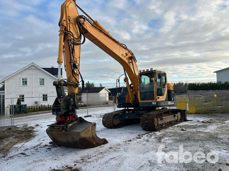 Hyundai Rolex 235 LCR -9A (100709) - حفار زحاف: صورة 1 Hyundai Rolex 235 LCR -9A (100709) - حفار زحاف: صورة 1