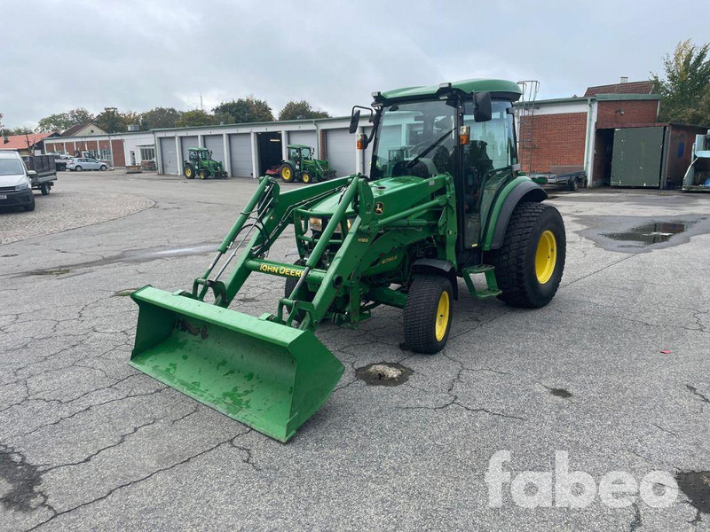 John Deere 4066R - جرار: صورة 1 John Deere 4066R - جرار: صورة 1
