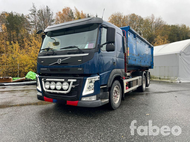 Volvo FM - شاحنة ذات خطاف: صورة 1 Volvo FM - شاحنة ذات خطاف: صورة 1