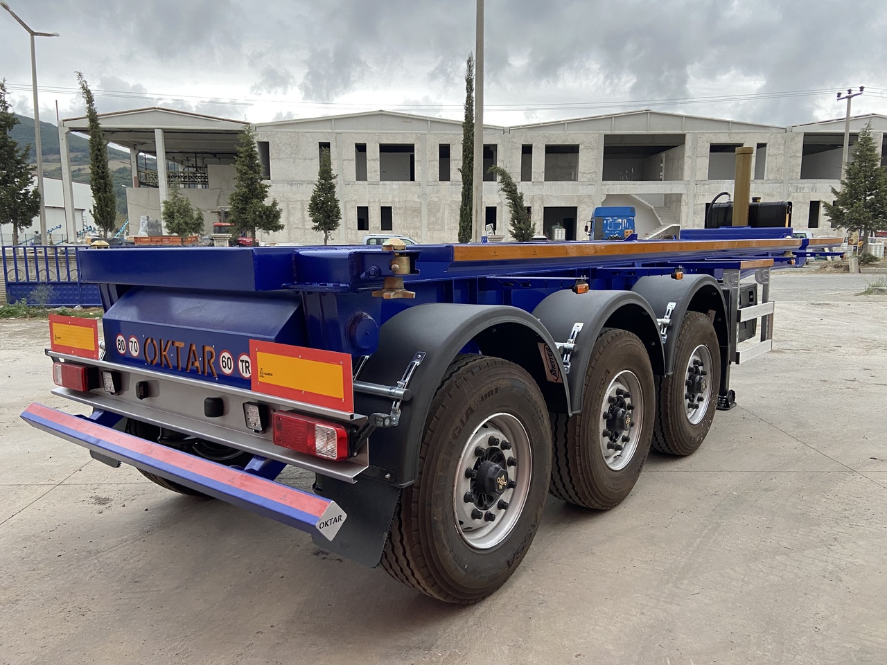 جديدة نصف مقطورة لنقل الحاويات OKTAR CONTAINER TIPPER TRAILER ADR 2025: صورة 8