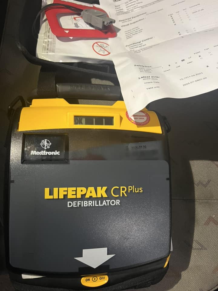 Lifepak CRplus - AED / defibrillator - سيارة اسعاف: صورة 5 Lifepak CRplus - AED / defibrillator - سيارة اسعاف: صورة 5