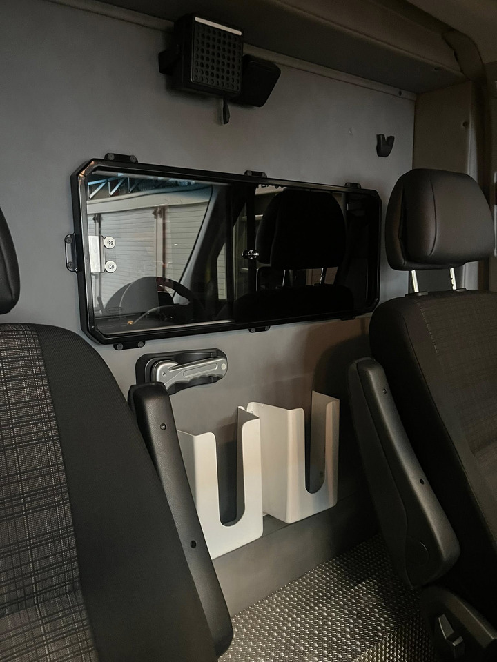 سيارة اسعاف MERCEDES-BENZ Sprinter 319 - AMBULANCE - SOLD/SÅLD !!!: صورة 11 سيارة اسعاف MERCEDES-BENZ Sprinter 319 - AMBULANCE - SOLD/SÅLD !!!: صورة 11
