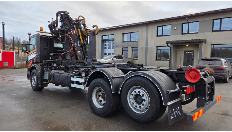 Scania P114 6X2*4 340 Jonsered 100Z - شاحنة ذات خطاف, شاحنة كرين: صورة 4 Scania P114 6X2*4 340 Jonsered 100Z - شاحنة ذات خطاف, شاحنة كرين: صورة 4