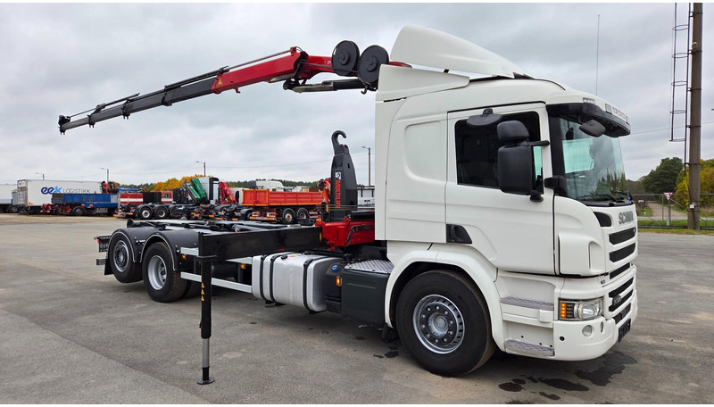 Scania P370 6X2*4 HMF 1730 - شاحنة ذات خطاف, شاحنة كرين: صورة 2 Scania P370 6X2*4 HMF 1730 - شاحنة ذات خطاف, شاحنة كرين: صورة 2