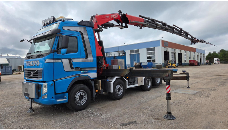Volvo FH540 8X2 FASSI F660 + Jib max 33,5m. - شاحنات مسطحة, شاحنة كرين: صورة 1 Volvo FH540 8X2 FASSI F660 + Jib max 33,5m. - شاحنات مسطحة, شاحنة كرين: صورة 1