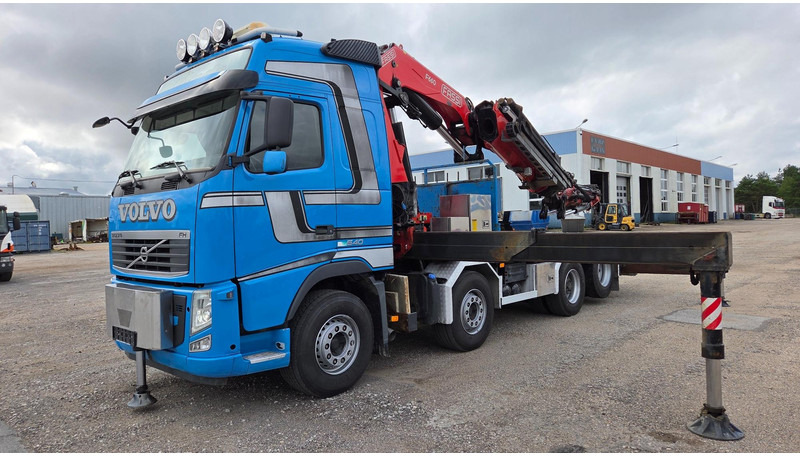 Volvo FH540 8X2 FASSI F660 + Jib max 33,5m. - شاحنات مسطحة, شاحنة كرين: صورة 5 Volvo FH540 8X2 FASSI F660 + Jib max 33,5m. - شاحنات مسطحة, شاحنة كرين: صورة 5