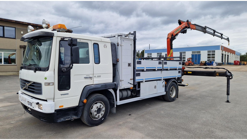 Volvo FL220 4X2 Palfinger PK7501 - شاحنات مسطحة, شاحنة كرين: صورة 1 Volvo FL220 4X2 Palfinger PK7501 - شاحنات مسطحة, شاحنة كرين: صورة 1