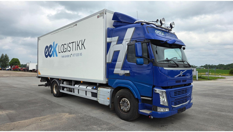 Volvo FM330 4X2 - شاحنة مقفلة: صورة 2 Volvo FM330 4X2 - شاحنة مقفلة: صورة 2