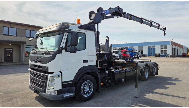 Volvo FM330 6X2*4 - شاحنة ذات خطاف, شاحنة كرين: صورة 1 Volvo FM330 6X2*4 - شاحنة ذات خطاف, شاحنة كرين: صورة 1