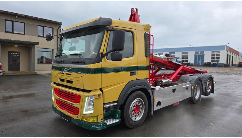Volvo FM420 6X2*4 - شاحنة ذات خطاف: صورة 1 Volvo FM420 6X2*4 - شاحنة ذات خطاف: صورة 1