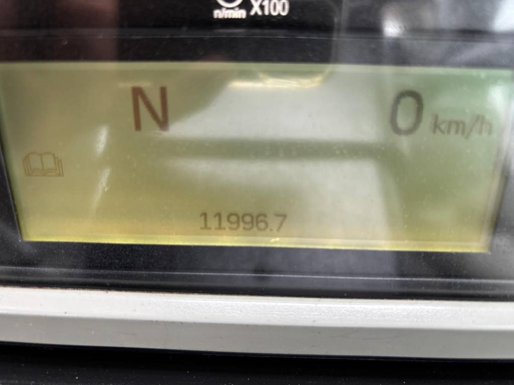شاحنة قلاب مفصلية CAT 745 C: صورة 10