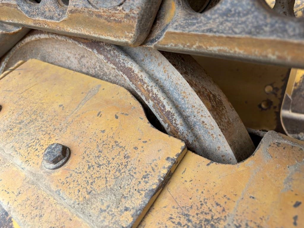 جرافة CAT D 5 K 2 XL (Low Verified Hours): صورة 29 جرافة CAT D 5 K 2 XL (Low Verified Hours): صورة 29