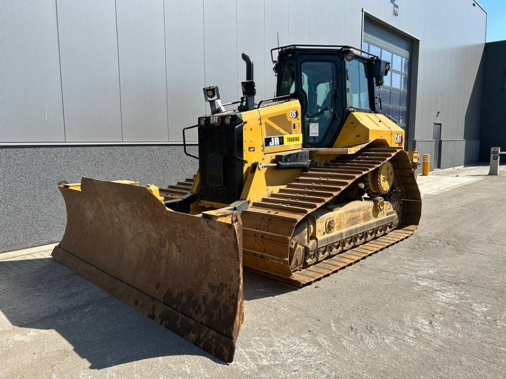 CAT D 5 LGP (new undercarriage + ripper) - جرافة: صورة 1 CAT D 5 LGP (new undercarriage + ripper) - جرافة: صورة 1