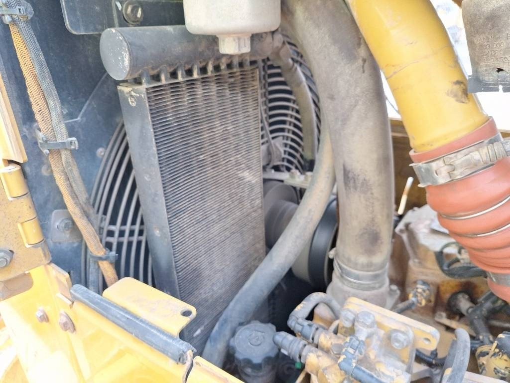 جرافة CAT D 6 N LGP: صورة 16 جرافة CAT D 6 N LGP: صورة 16