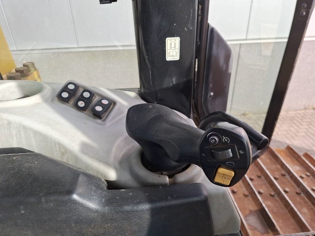 جرافة CAT D 6 N LGP: صورة 9 جرافة CAT D 6 N LGP: صورة 9