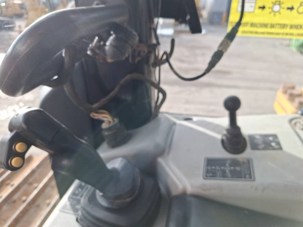 جرافة CAT D 6 N LGP: صورة 8 جرافة CAT D 6 N LGP: صورة 8