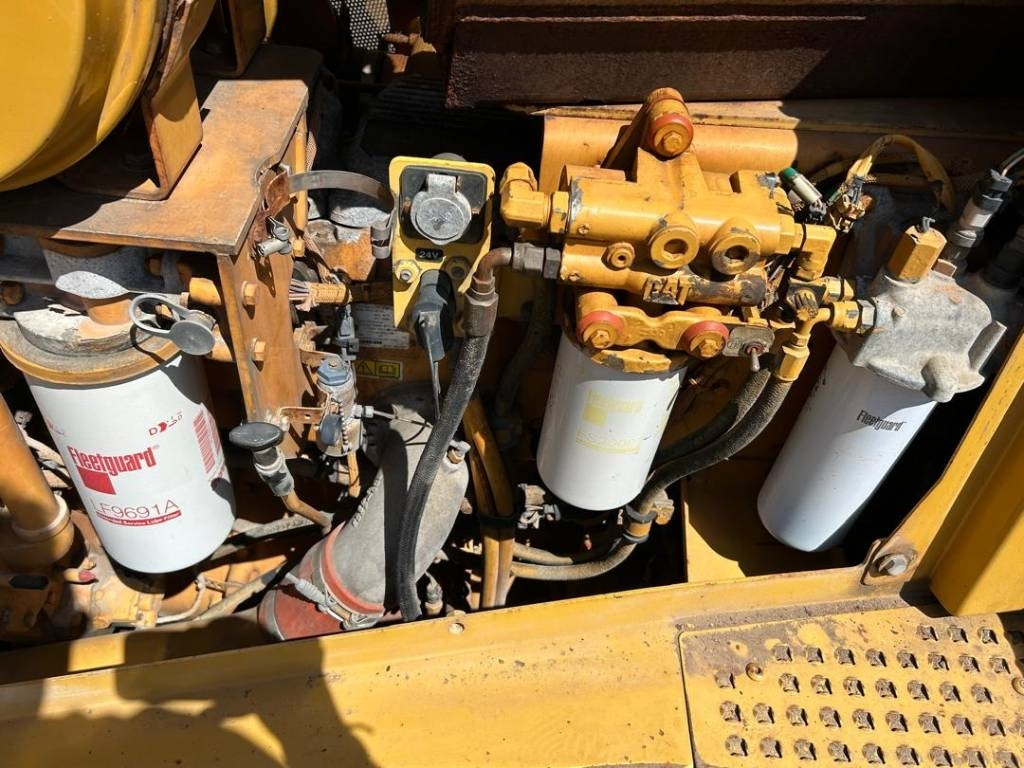 جرافة CAT D 8 T (Leica GPS): صورة 27