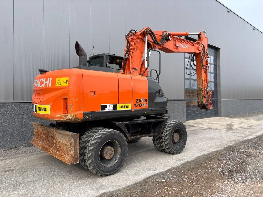 Hitachi ZX 170 W-5 B (low hours/new tires) - حفارة دولاب: صورة 5 Hitachi ZX 170 W-5 B (low hours/new tires) - حفارة دولاب: صورة 5
