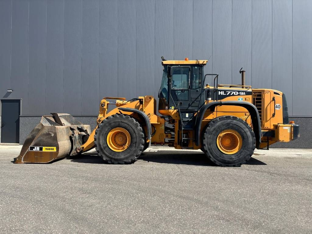 Hyundai HL 770-9 A - اللودر بعجل: صورة 1 Hyundai HL 770-9 A - اللودر بعجل: صورة 1