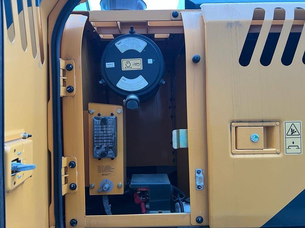 جديدة حفار زحاف Hyundai R 210 (New / Non CE Certified): صورة 19